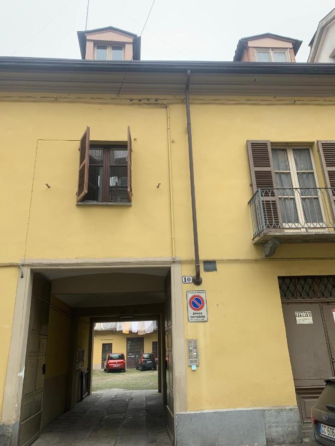 Modern Apartment Piazza Statuto Porta Susa Fs تورينو المظهر الخارجي الصورة