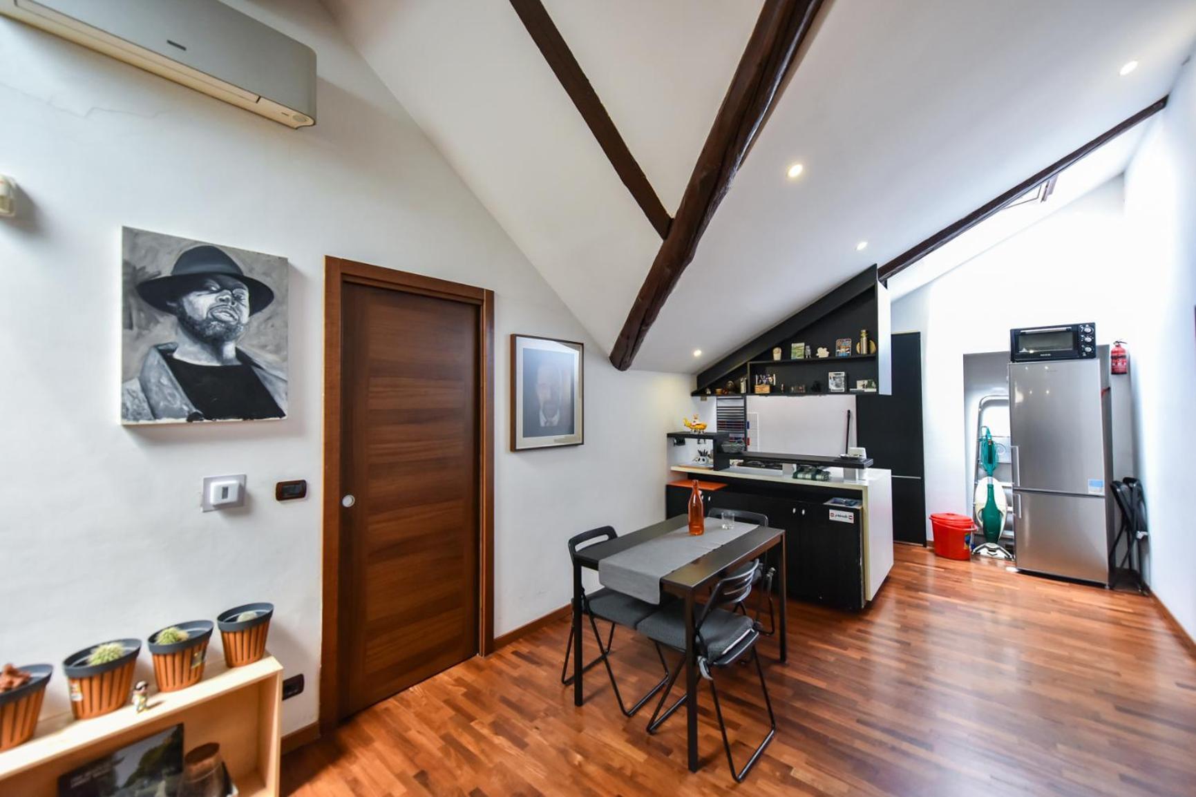 Modern Apartment Piazza Statuto Porta Susa Fs تورينو المظهر الخارجي الصورة