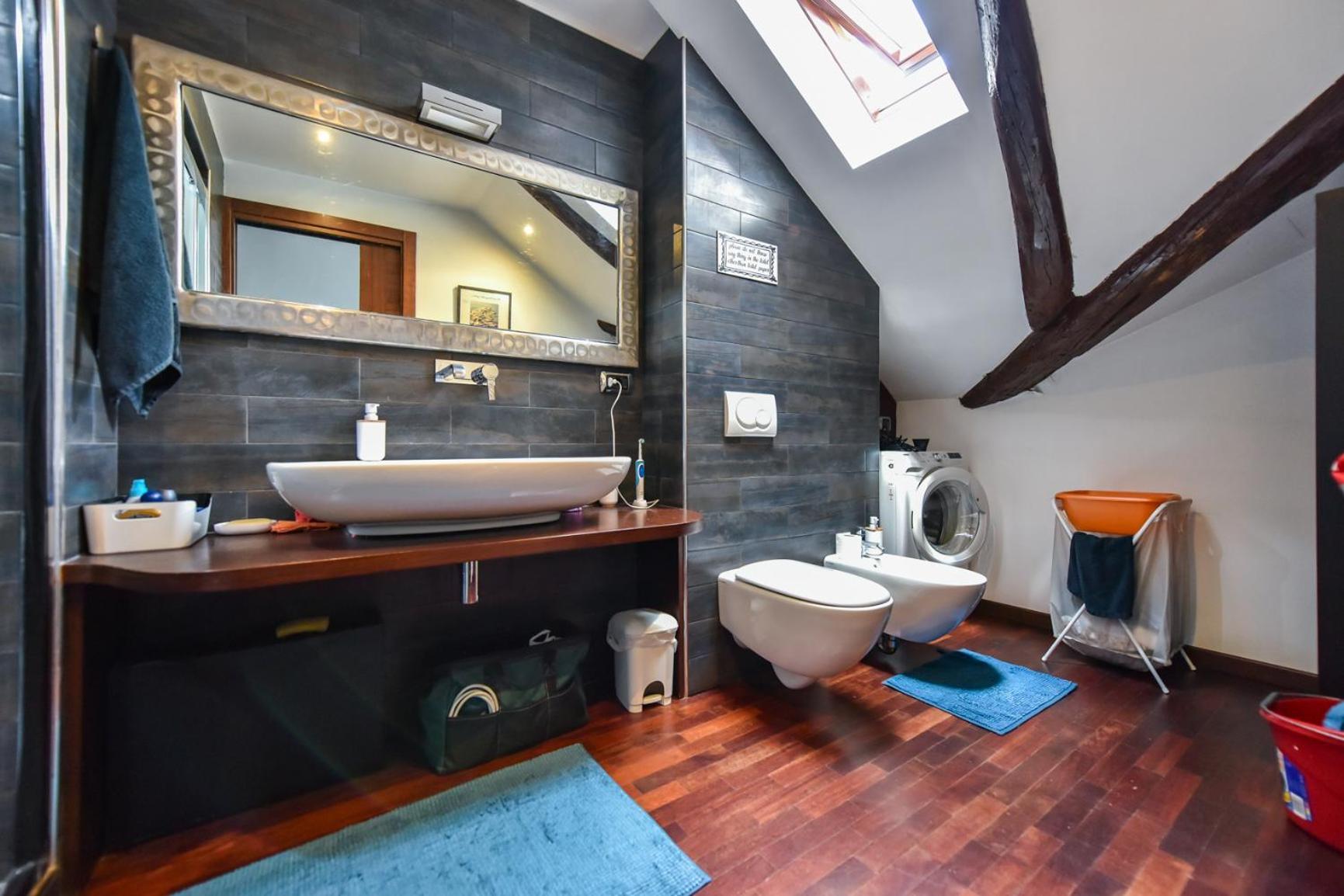 Modern Apartment Piazza Statuto Porta Susa Fs تورينو المظهر الخارجي الصورة