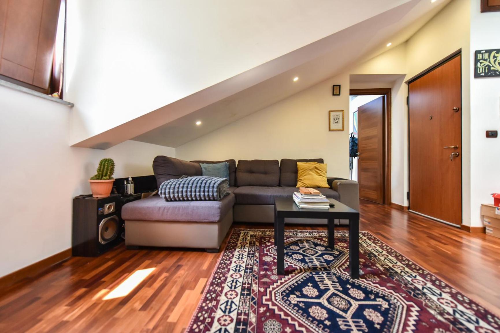 Modern Apartment Piazza Statuto Porta Susa Fs تورينو المظهر الخارجي الصورة