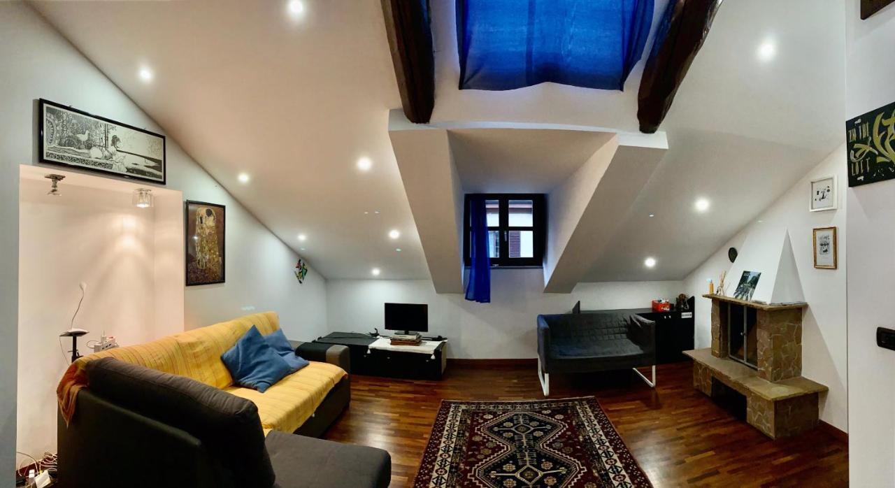 Modern Apartment Piazza Statuto Porta Susa Fs تورينو المظهر الخارجي الصورة
